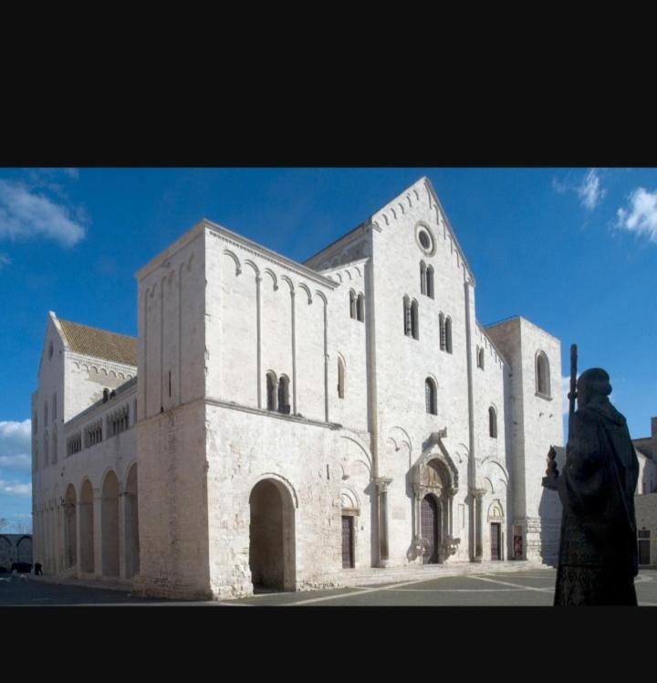 Palazzo In Corte - Nel Cuore Di Bari Exterior photo